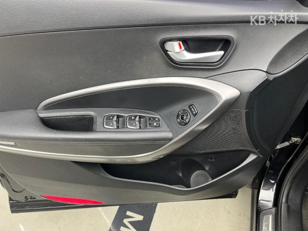 Hyundai Santa Fe DMHyundai R-engine 2.0 diesel 2WD PREMIUM Standard - 11