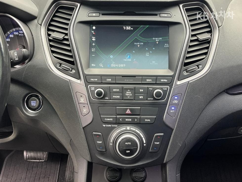 Hyundai Santa Fe DMHyundai R-engine 2.0 diesel 2WD PREMIUM Standard - 12