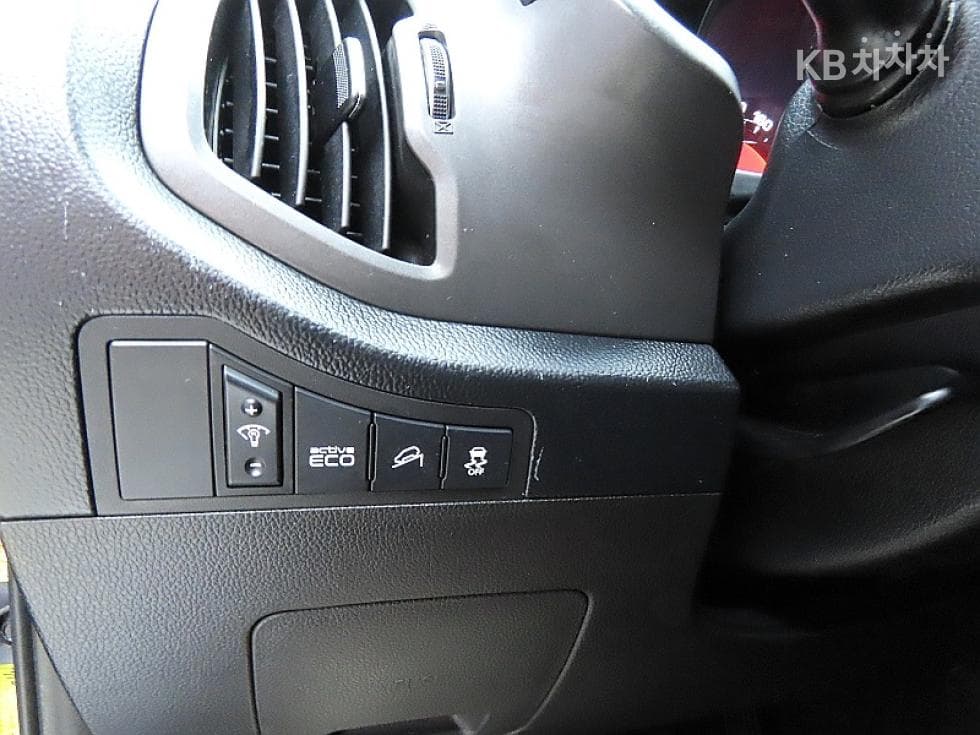 Киа Sportage R2WD Дизел LIMITED - 12
