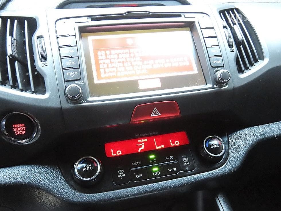 Киа Sportage R2WD Дизел LIMITED - 16