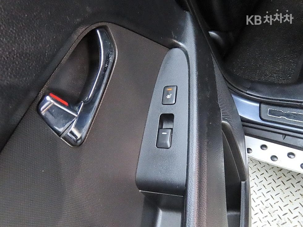 Киа Sportage R2WD Дизел LIMITED - 18