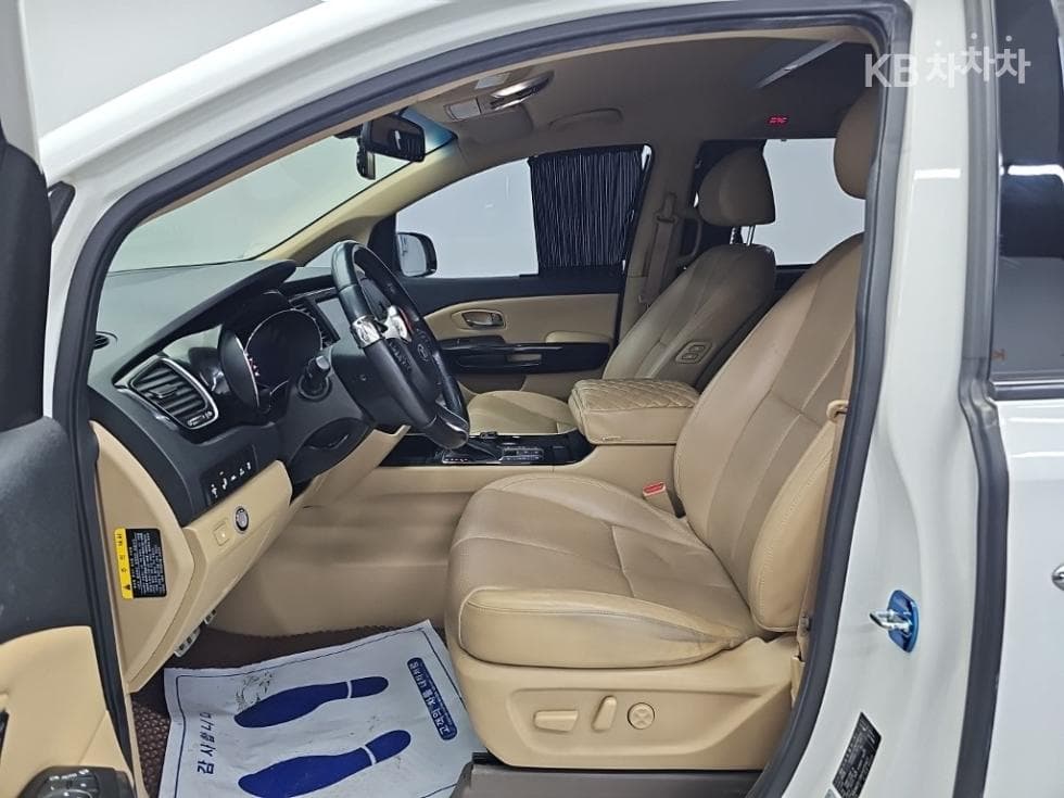 Kia The New (facelift) CarnivalHigh Limousine (Carnival) 3.3 Gasoline 9-seater Noblesse Special (special feature/edition) - 11