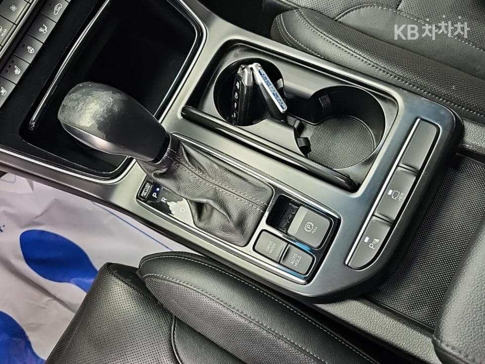 Hyundai Grandeur (Azera)IG2.4 Premium Special (special feature/edition) - 8