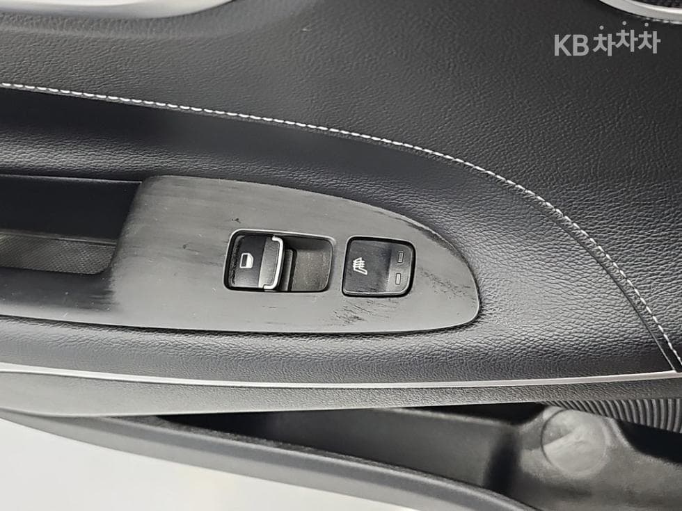 Hyundai Grandeur (Azera)IG2.4 Premium Special (special feature/edition) - 15