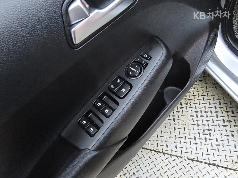 Kia The New (facelift) Morning / Picanto(JA)1.0 Gasoline Trendy - 13