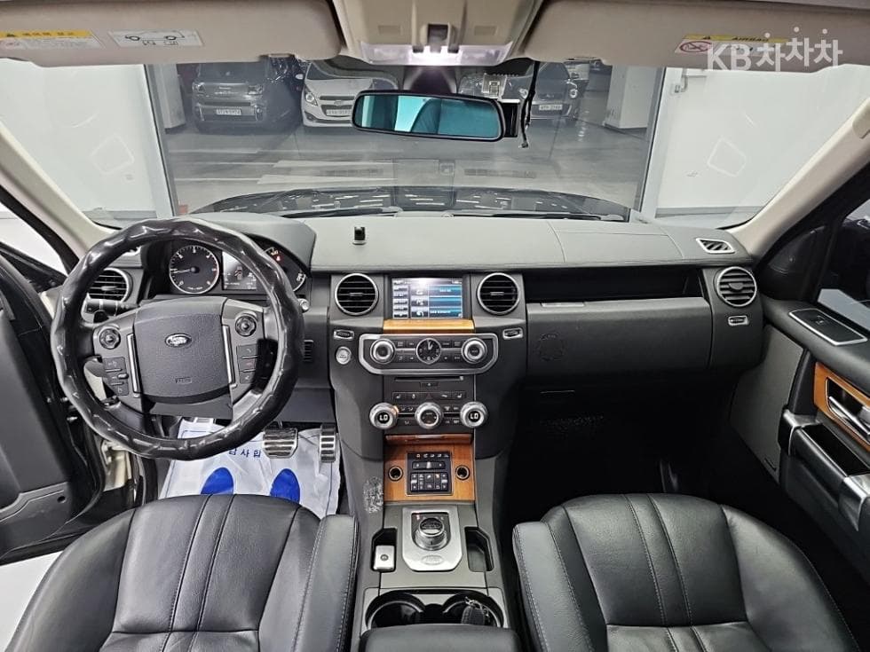 Land Rover 디스커버리43.0 SDV6 SE - 7