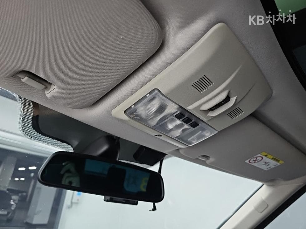 Land Rover 디스커버리43.0 SDV6 SE - 17