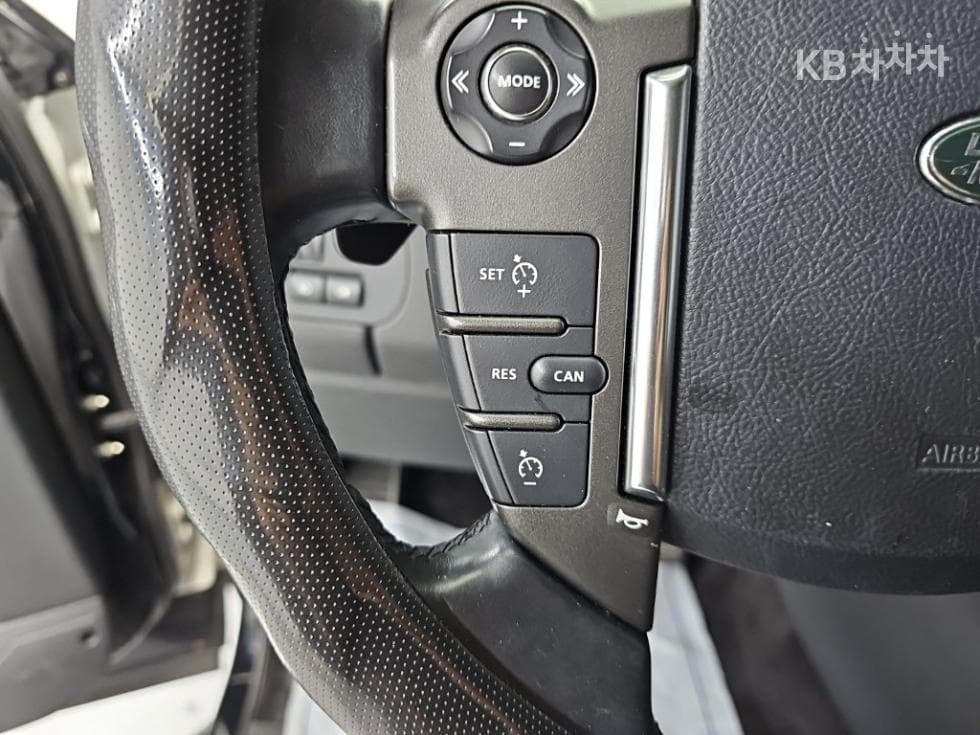 Land Rover 디스커버리43.0 SDV6 SE - 18