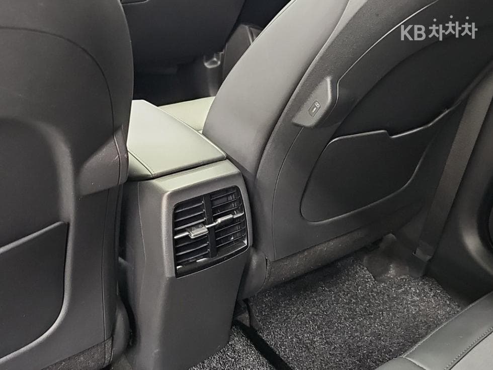 Kia The All New Niro1.6 HEV Signature - 13