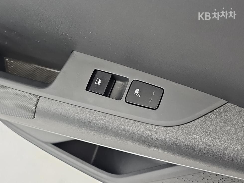 Kia The All New Niro1.6 HEV Signature - 14