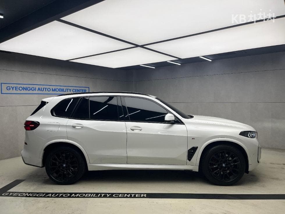 BMW X5 (G05)xDrive 50e M Sport Pro - 2