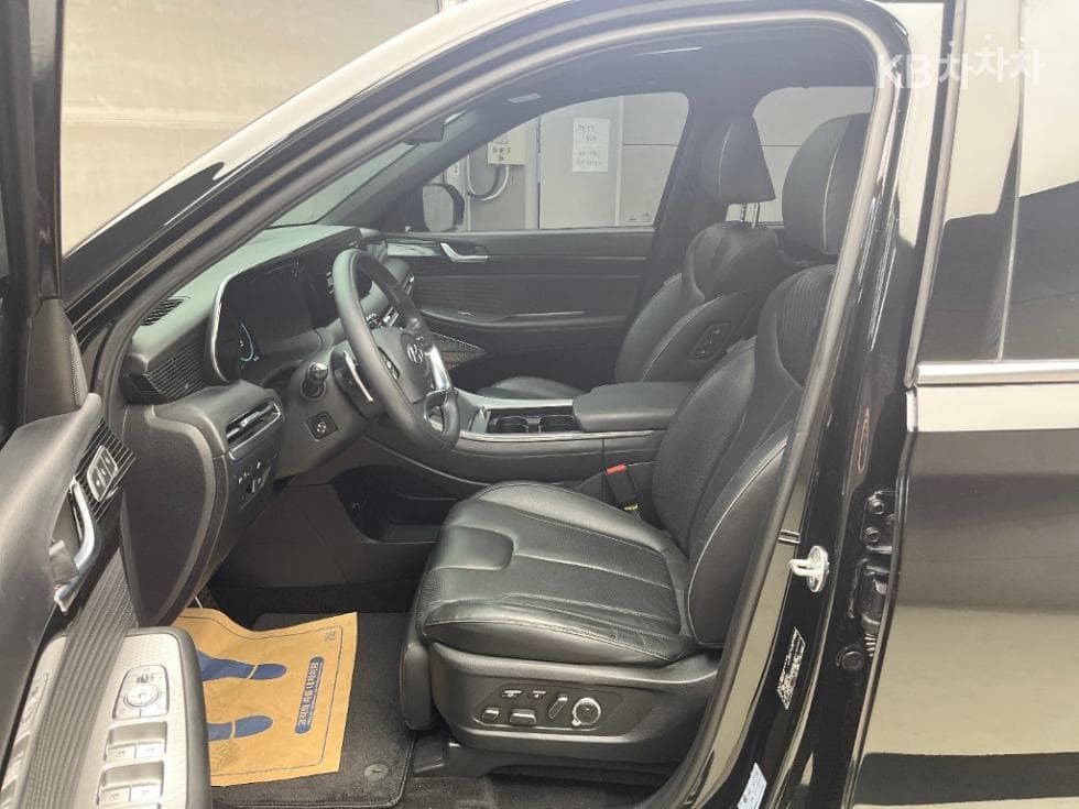 Hyundai The New (facelift) Palisade3.8 Gasoline 2WD Calligraphy - 5