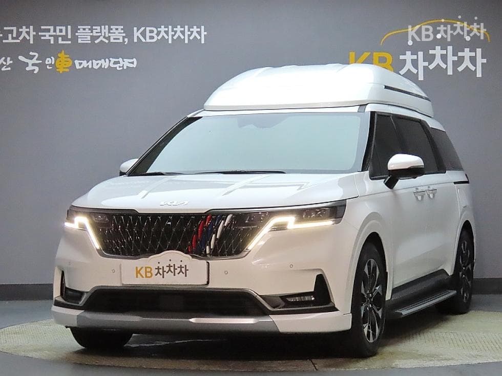 Kia Carnival 4th generation High Limousine (Carnival) G3.5 GDI 7-seater (Limousine) Signature - Image 1