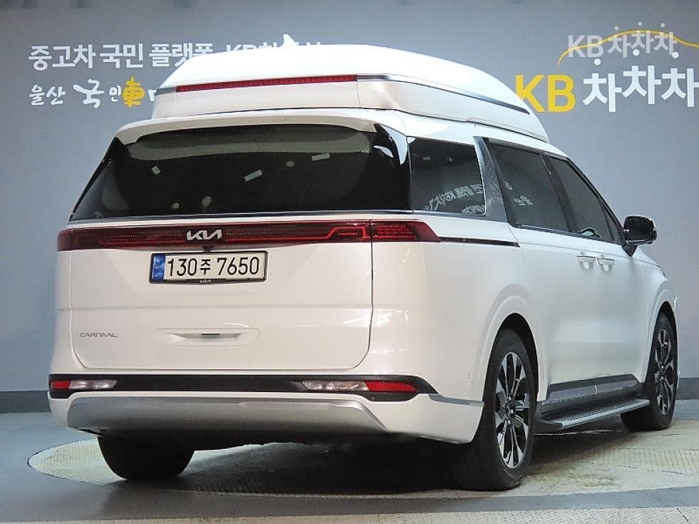 Kia Carnival 4th generationHigh Limousine (Carnival) G3.5 GDI 7-seater (Limousine) Signature - 2