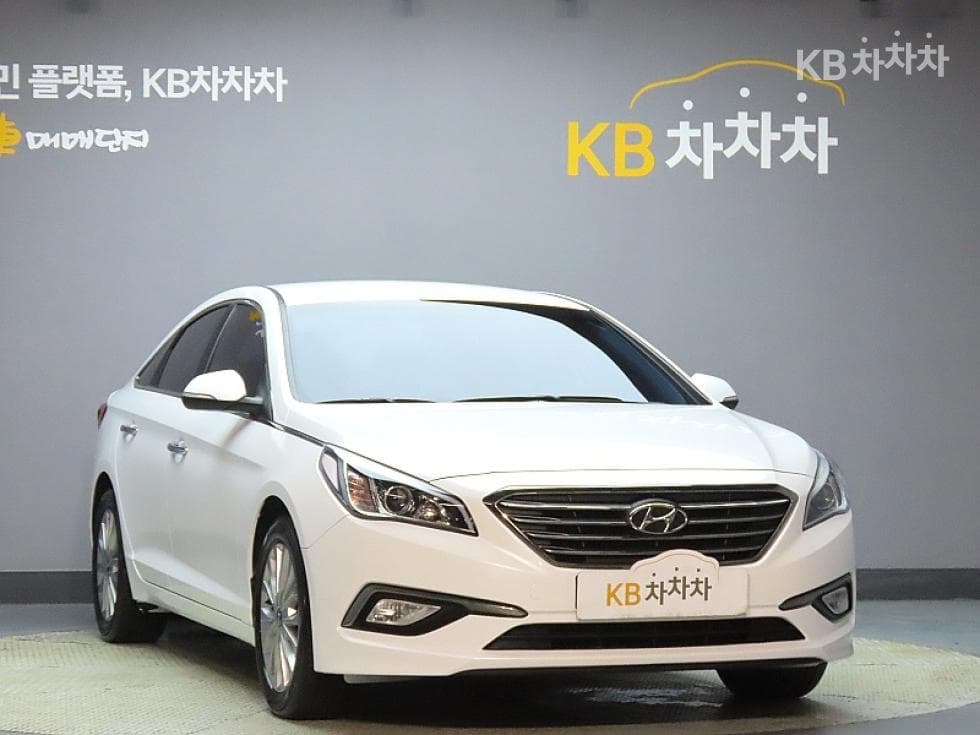 Hyundai Sonata LF2.0 Smart Standard - 3