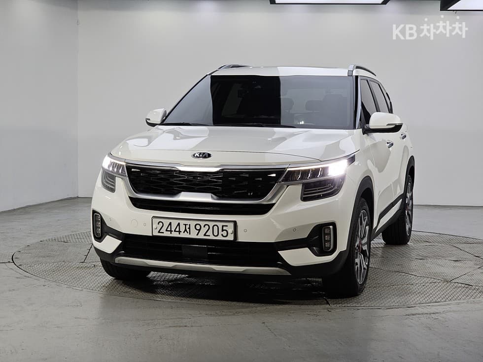 Kia Seltos1.6 Gasoline Turbo 2WD Noblesse - 2