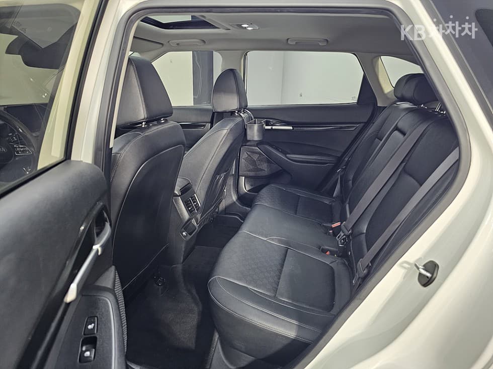 Kia Seltos1.6 Gasoline Turbo 2WD Noblesse - 9