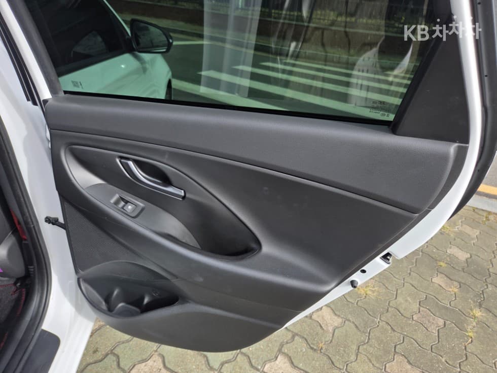 Хюндай i30 (PD)1.6 Турбо N Line - 29