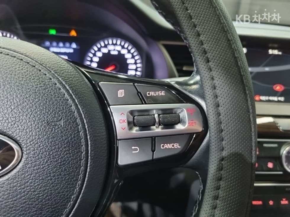 Киа All New K73.0 LPI Рент-а-кар Лукс - 15