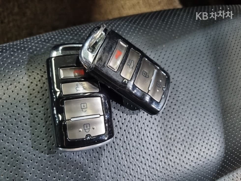Киа All New K73.0 LPI Рент-а-кар Лукс - 22