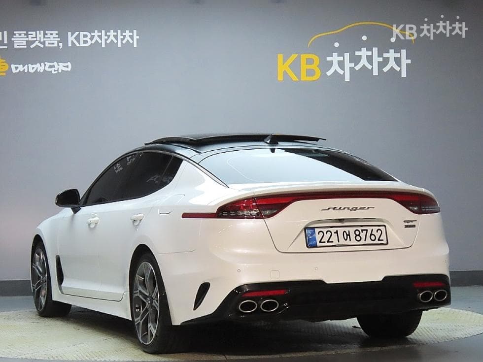 Kia Stinger3.3 Turbo 4WD GT - 4