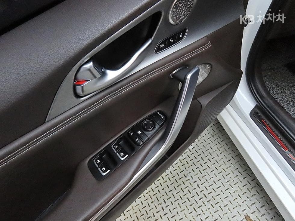 Kia Stinger3.3 Turbo 4WD GT - 13