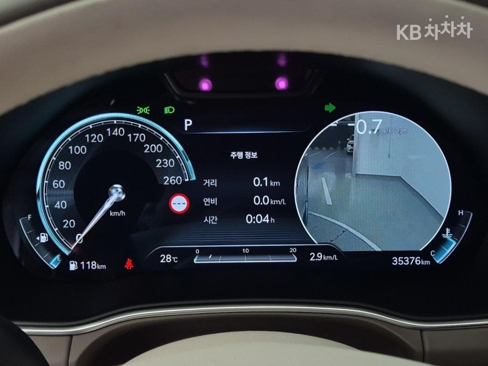 Genesis GV802.5 Turbo Gasoline AWD - 6