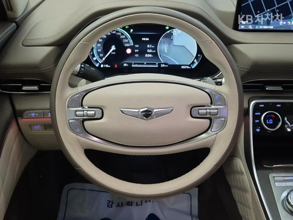Genesis GV802.5 Turbo Gasoline AWD - 9