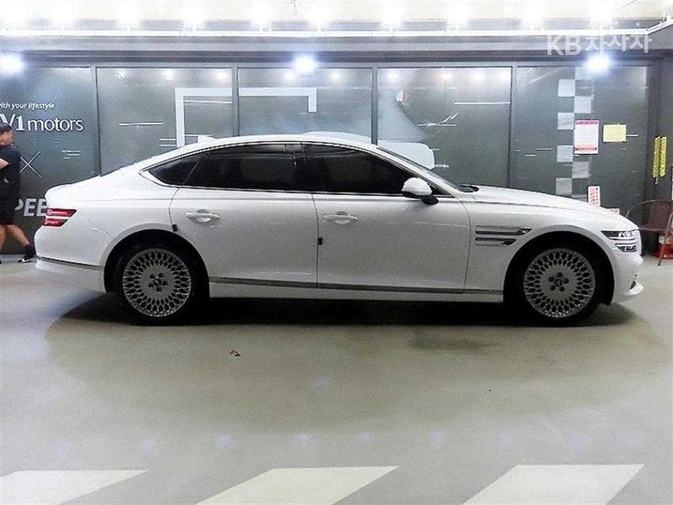 Дженезис G80(RG3)2.5 Турбо Бензин Директ Инжекция 2WD - 3