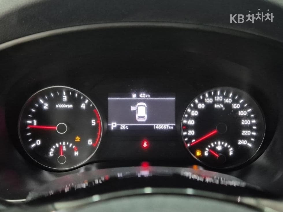 Киа Sportage 더 볼드Смарт스트림 D 1.6 Дизел 4x4 Тренди - 6