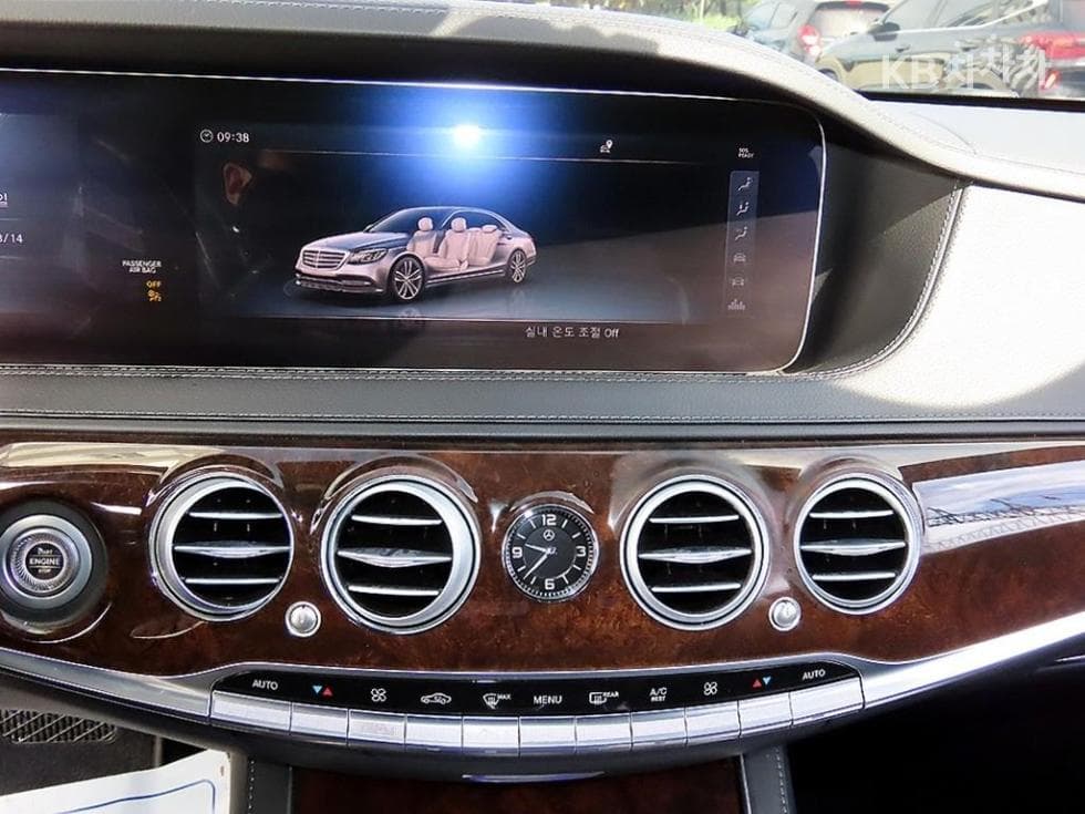 Mercedes-Benz New S-ClassS560L 4MATIC - 13