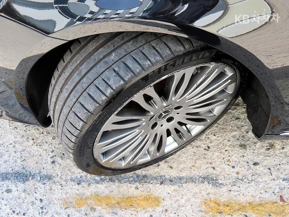 Mercedes-Benz New S-ClassS560L 4MATIC - 20
