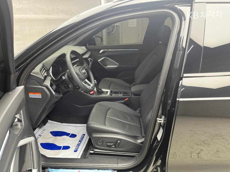 Audi The New Q3(F3)40 TFSI Quattro Premium - 5