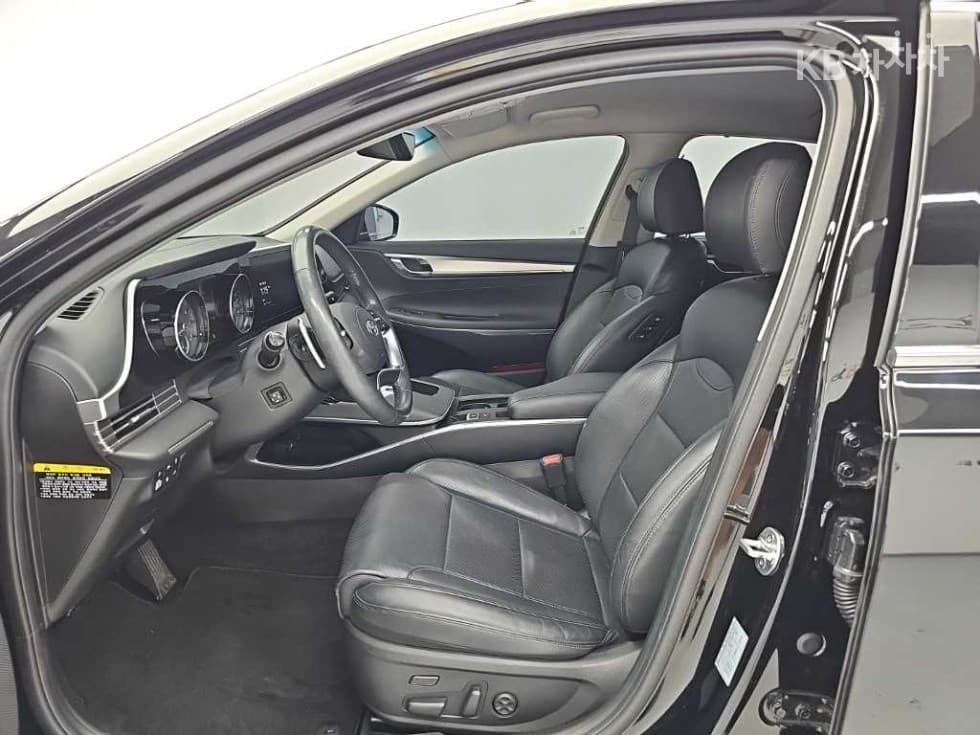 Хюндай The New (фейслифт) Grandeur (Azera)2.5 Exclusive - 11