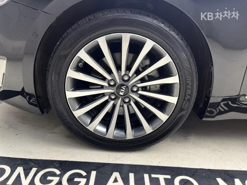 Kia The New (facelift) K73.0 GDI Prestige - 16