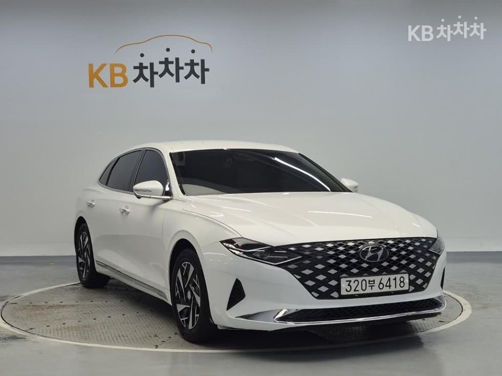 Hyundai The New (facelift) Grandeur (Azera) Hybrid2.4 Le Blanc - 4