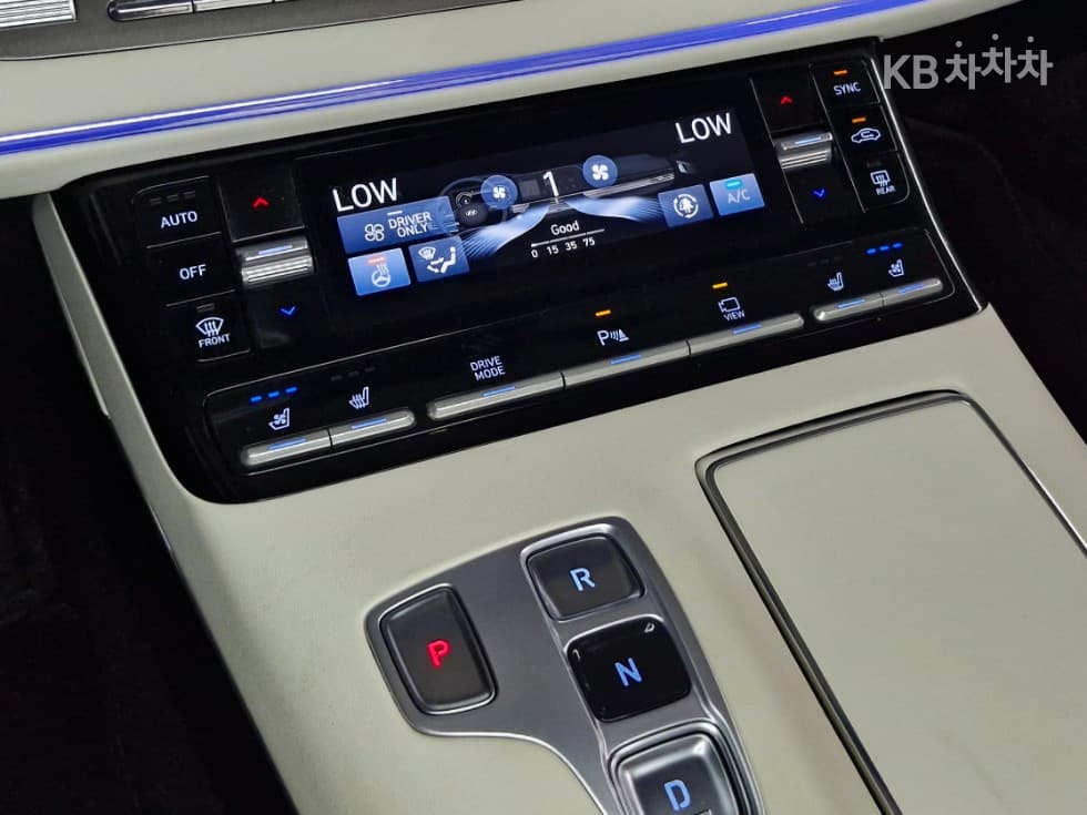 Hyundai The New (facelift) Grandeur (Azera) Hybrid2.4 Le Blanc - 13