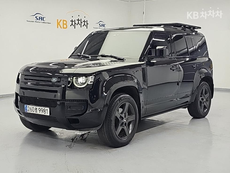 Land Rover 디펜더(L663) 110 P300 X-DYN SE - Image 1