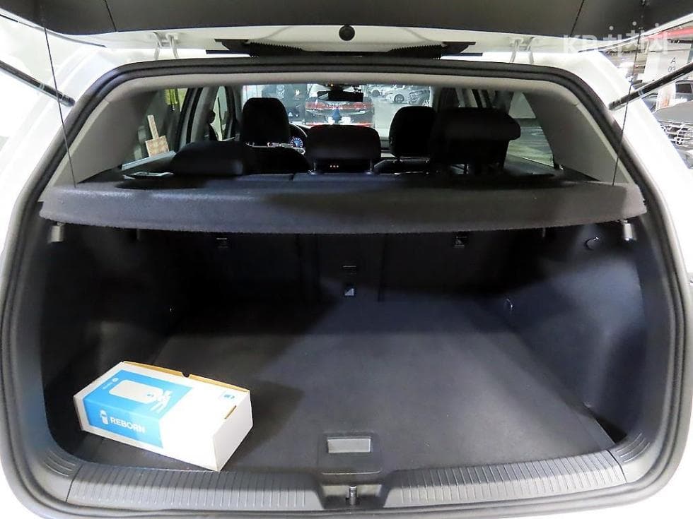 Volkswagen The Golf 8(MK8)2.0 Турбо Дизел Инжекция Prestige - 18