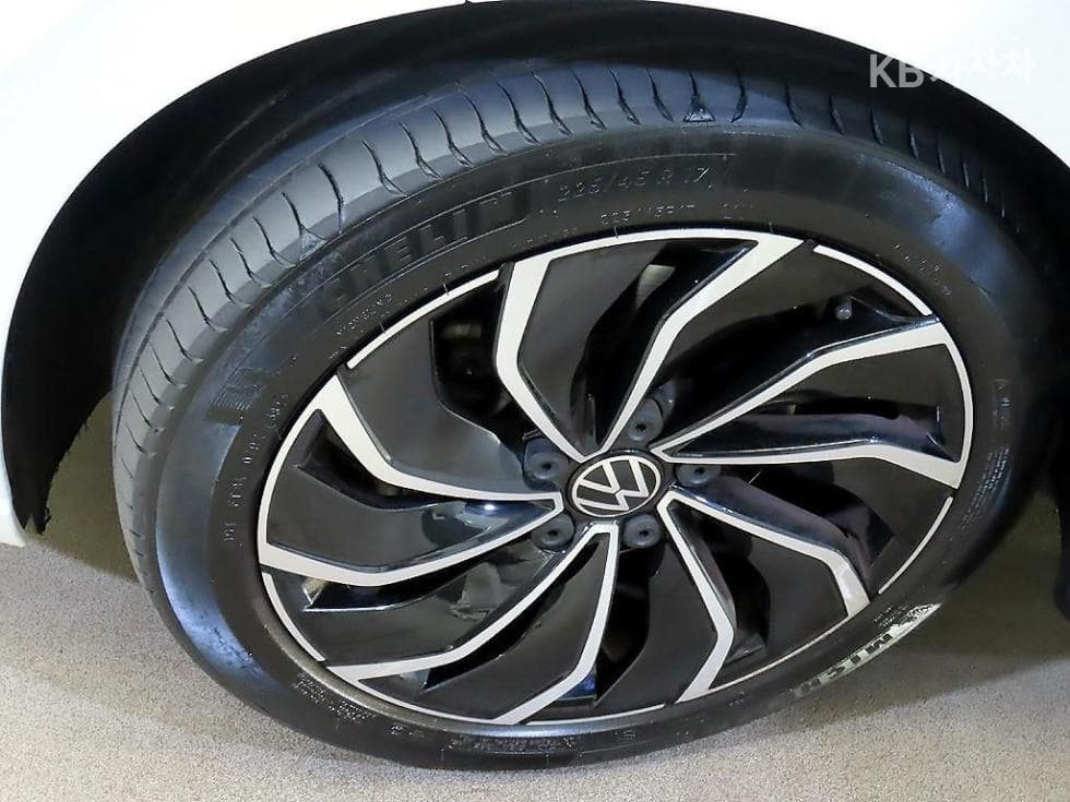 Volkswagen The Golf 8(MK8)2.0 Турбо Дизел Инжекция Prestige - 20