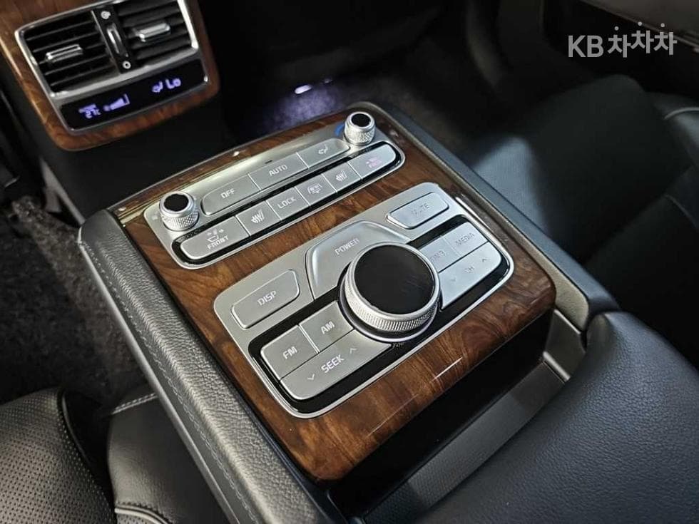 Kia 더 K93.8 GDI AWD 플래티넘Ⅲ - 14
