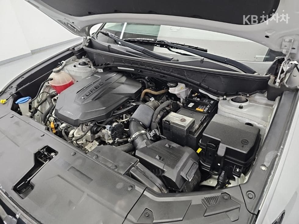 Hyundai The All New Tucson(NX (Lexus SUV)4)Diesel 2.0 4WD Modern - 5