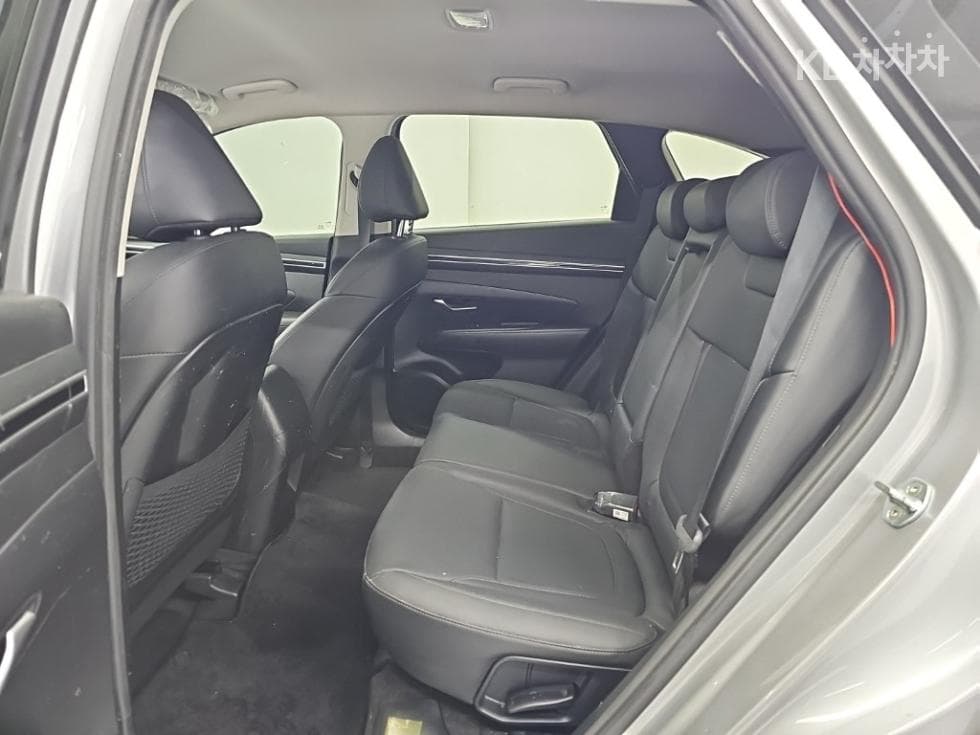 Hyundai The All New Tucson(NX (Lexus SUV)4)Diesel 2.0 4WD Modern - 12
