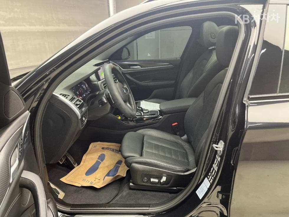 BMW New X4 (G02)xDrive 20d M Sport Pakage - 5