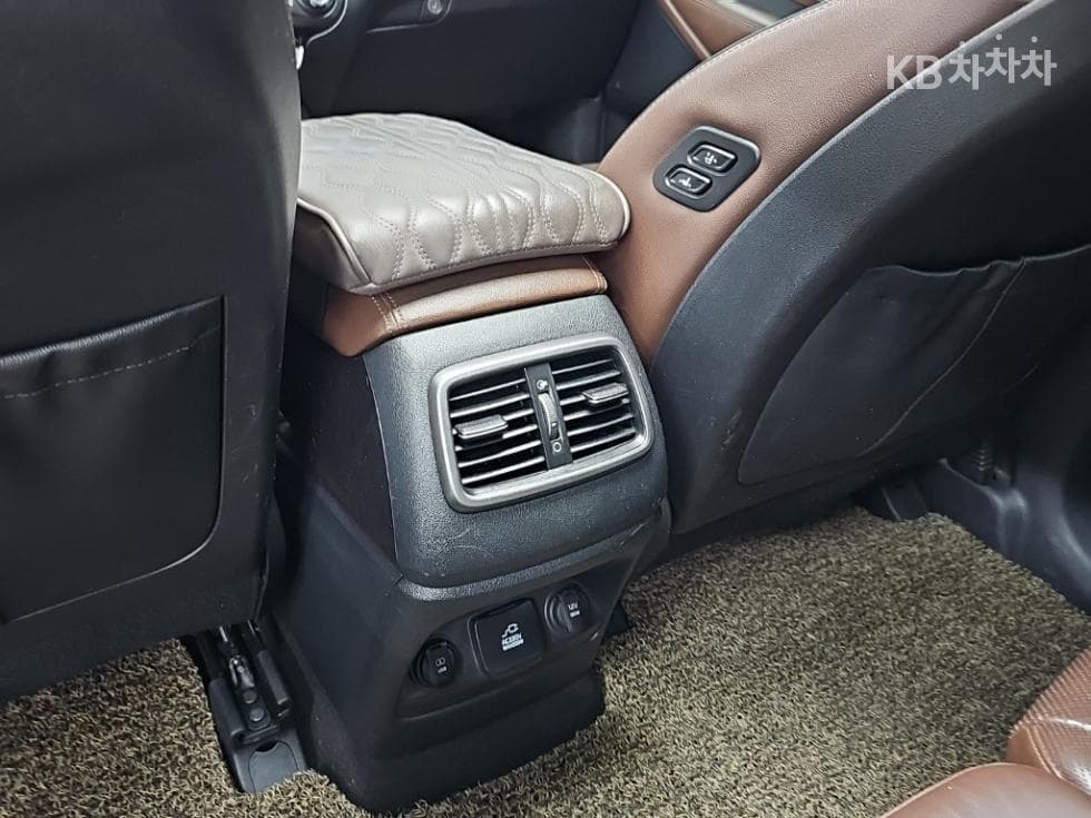 Kia All NewSorentoDiesel 2.2 4WD Noblesse Special (special feature/edition) - 13