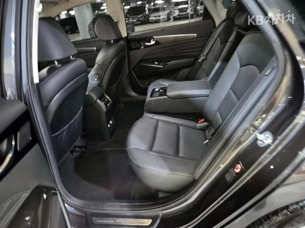 Киа K7 Premiere Хибрид2.4 HEV Signature - 7