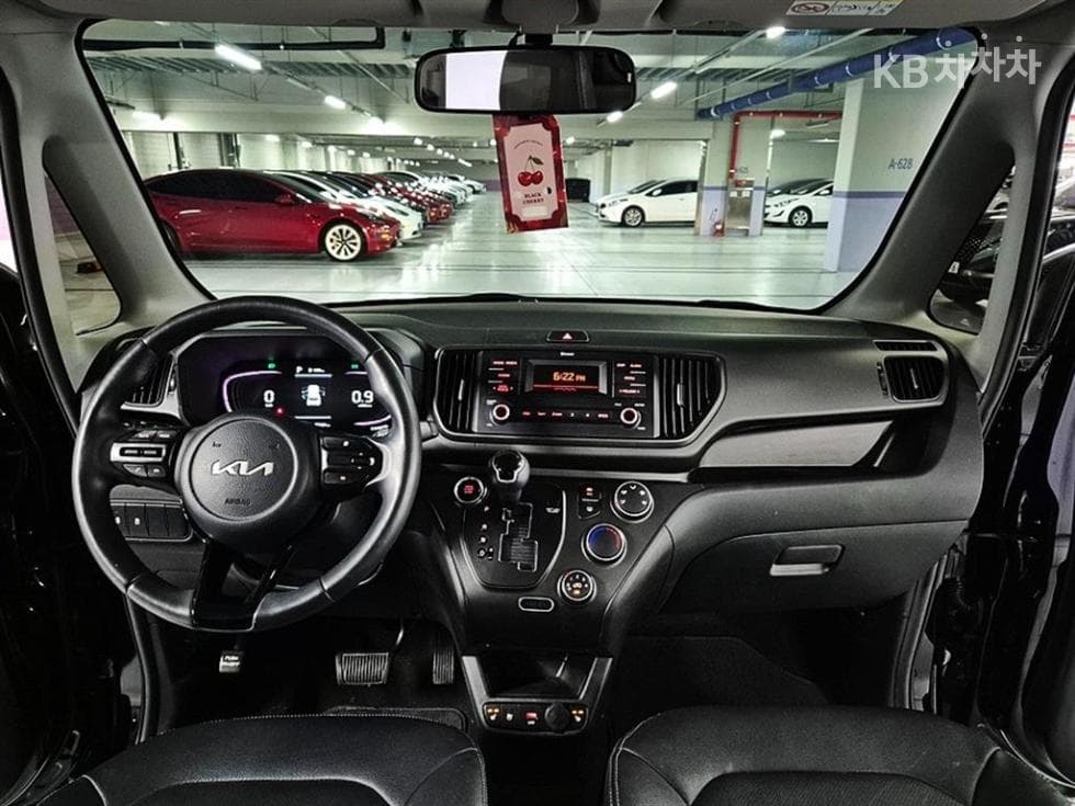 Kia The New (facelift) Kia Ray (van)1.0 Gasoline Prestige - 11