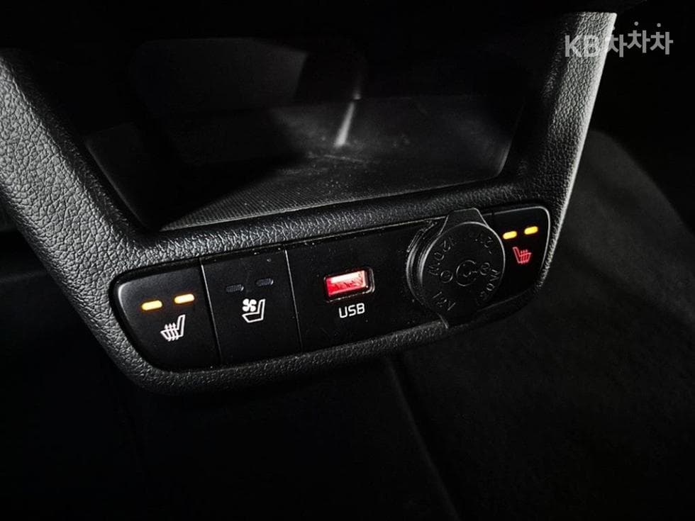 Kia The New (facelift) Kia Ray (van)1.0 Gasoline Prestige - 16