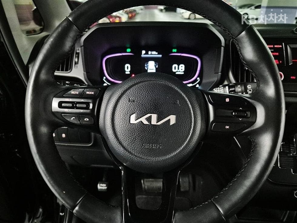 Kia The New (facelift) Kia Ray (van)1.0 Gasoline Prestige - 18