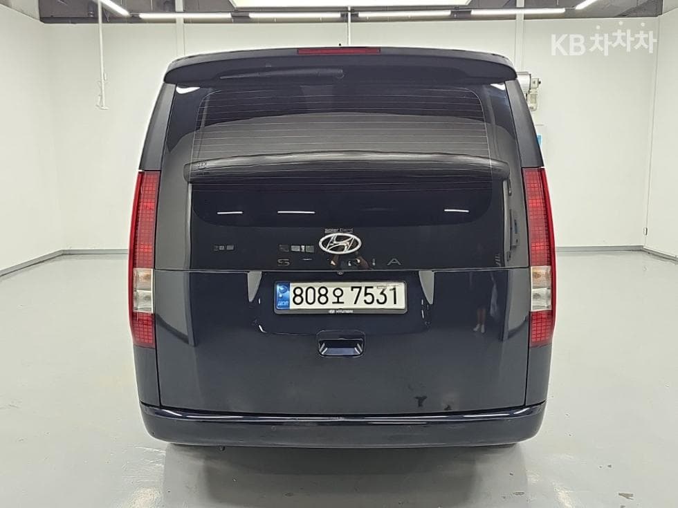 Хюндай Staria Cargo2.2 Cargo 5 Modern - 3